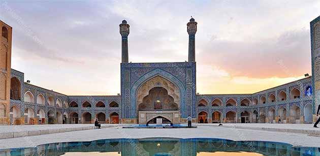atigh jame mosque of isfahan